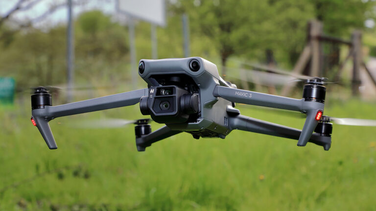 DJI Mavic 4 Pro sắp ra mắt: Loạt tính năng đột phá cho nhiếp ảnh trên không